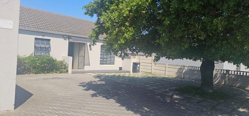 3 Bedroom Property for Sale in Mandalay Western Cape